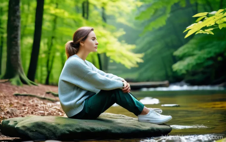 그린 운동 처방과 영양의 관계 - A fit young woman, wearing modest athletic leggings and a fitted long-sleeve top, is joyfully trail ...